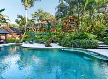 Villa Bunga Wangi, Pool und Garten